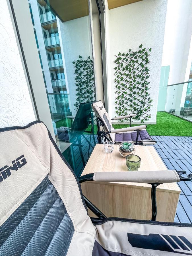 Stay By Latinem Luxury Studio Holiday Home G6-6103 Near Burj Khalifa Dubaï Extérieur photo